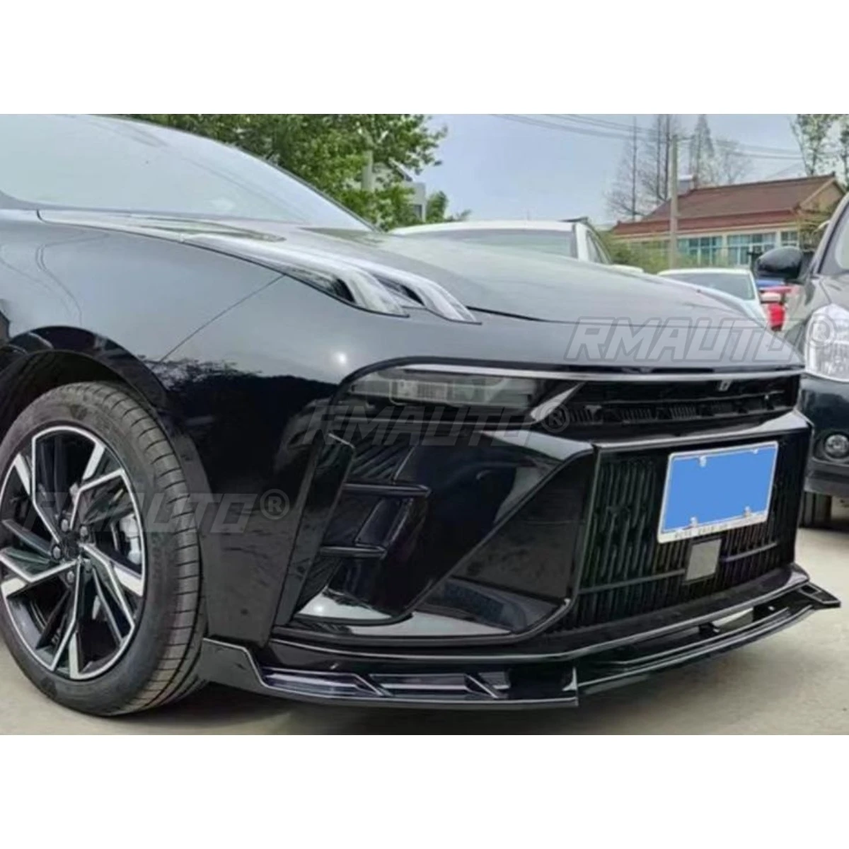 For LYNK&CO 03 2023+ Car Front Bumper Spoiler Lip Diffuser Modification Part Bumper Guard Protector Cover Car Accessories
For LYNK&CO 03 2023+ Car Front Bumper Spoiler Lip Diffuser Modification Part Bumper Guard Protector Cover Car Accessories