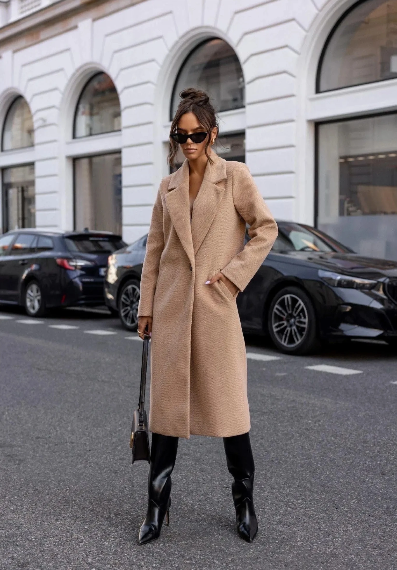 Womens Trench Coat Winter Notched Lapel One Button Mid-Long Pea Coat Casual Overcoats Jacket with Pockets
Womens Trench Coat Winter Notched Lapel One Button Mid-Long Pea Coat Casual Overcoats Jacket with Pockets