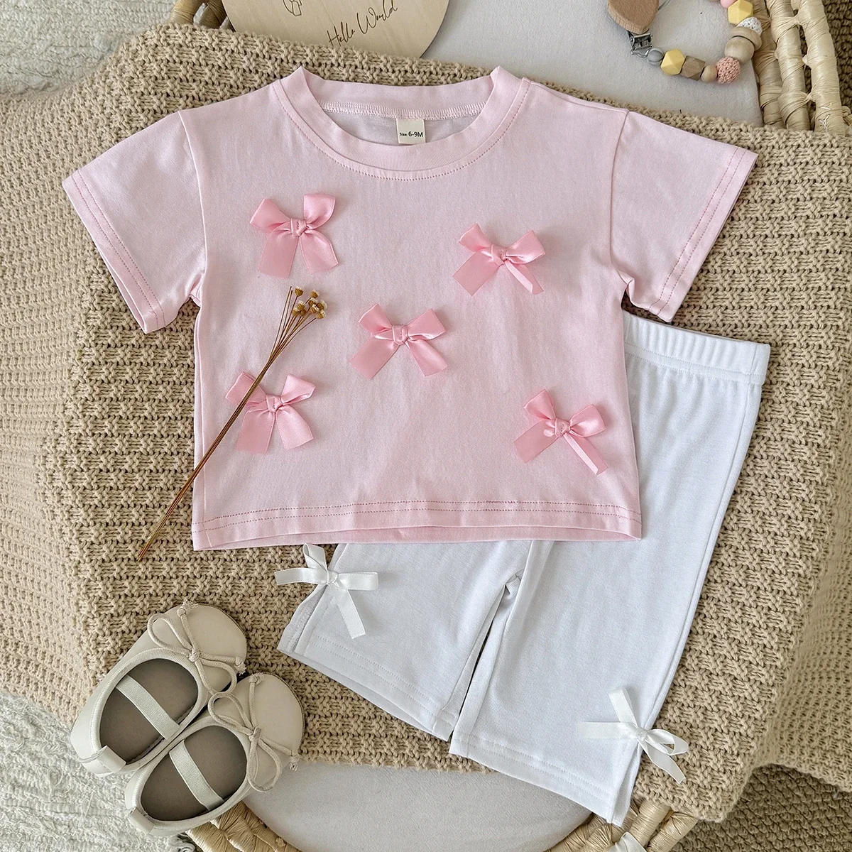2psc Summer Newborn Infant Baby Girls Cute pink T-Shirt + Shorts Set Kids Fashion Bow Baby Clothing for Girls Suit 0-3Y
2psc Summer Newborn Infant Baby Girls Cute pink T-Shirt + Shorts Set Kids Fashion Bow Baby Clothing for Girls Suit 0-3Y
