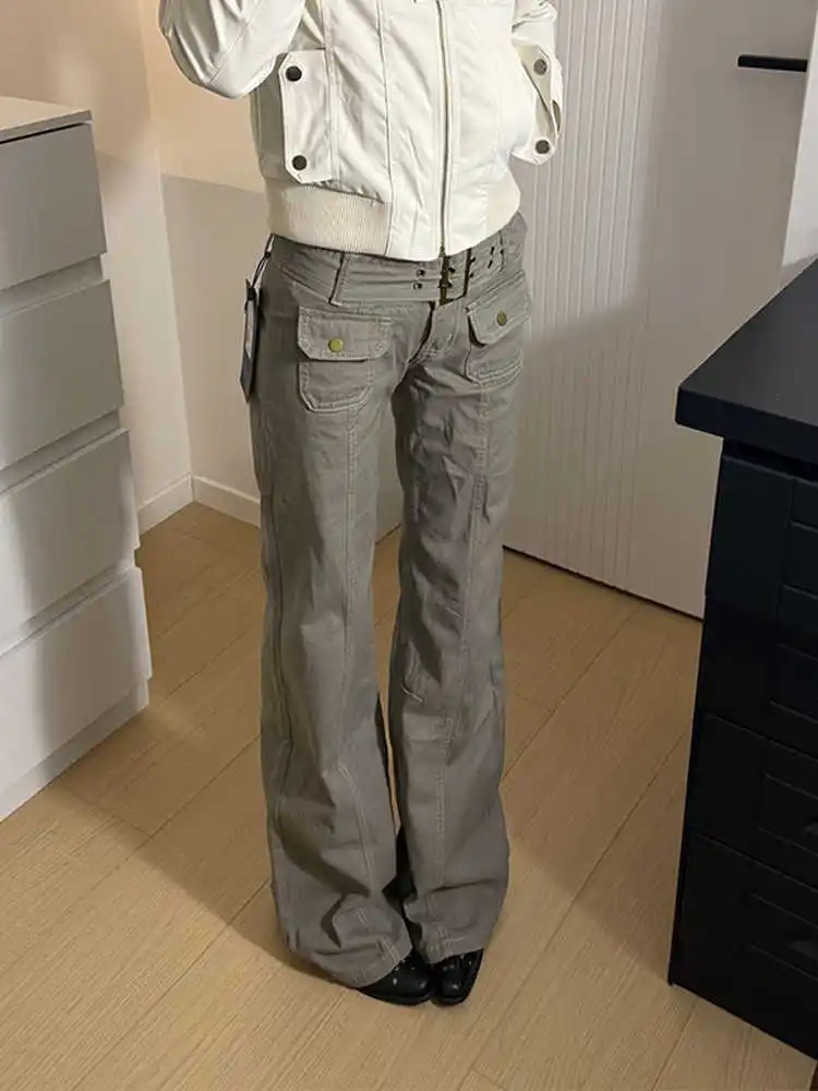 Women's Baggy Low Rise Straight-leg Jean Denim Cargo Pants Cleanfit Y2K Japanese Harajuku 2000s High Street Chic American Retro
Women's Baggy Low Rise Straight-leg Jean Denim Cargo Pants Cleanfit Y2K Japanese Harajuku 2000s High Street Chic American Retro
