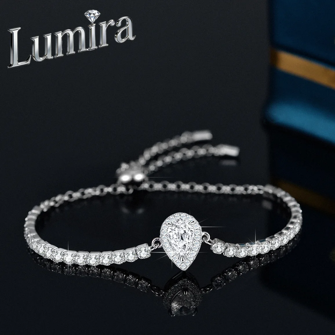 Lumira Platinum PT950 2-Carat Teardrop Moissanite Bracelet Slide-Closure Pear-Shaped Moissanite Bracelet Simple Women's Design
Lumira Platinum PT950 2-Carat Teardrop Moissanite Bracelet Slide-Closure Pear-Shaped Moissanite Bracelet Simple Women's Design