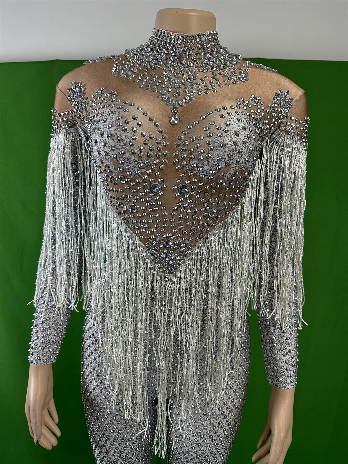 Las Vegas Show Women Stretch Spandex Rhinestone Jumpsuit Night Club Performance 
Las Vegas Show Women Stretch Spandex Rhinestone Jumpsuit Night Club Performance