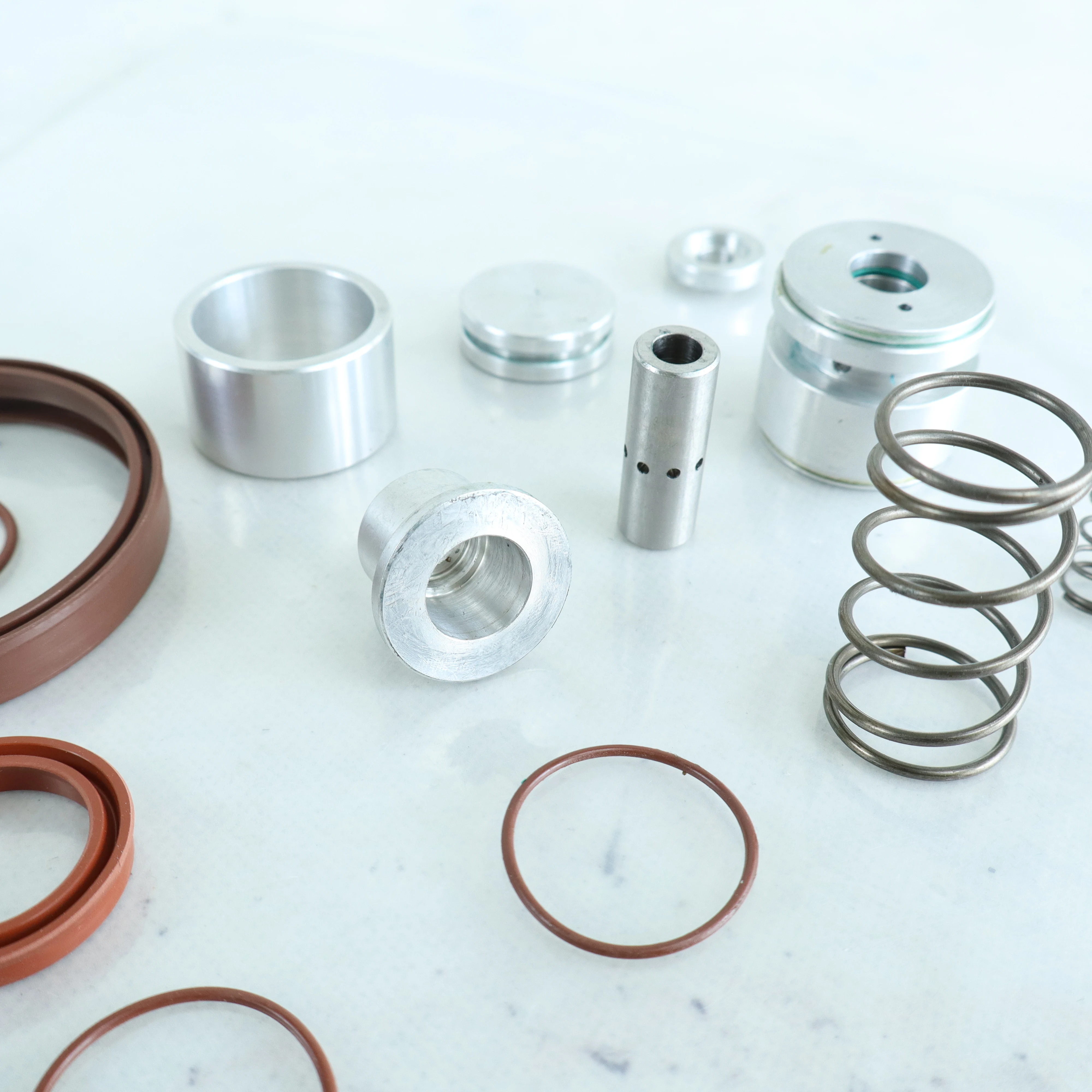 Air Compressor Spare Parts MPV Repair Kit 10520874 200EBM527 QX103228 03603078
Air Compressor Spare Parts MPV Repair Kit 10520874 200EBM527 QX103228 03603078
