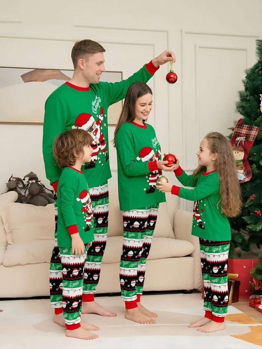 Merry Christmas Pyjamas Set Santa Green Print Parent-child Matching Pajamas Set Full Sleeve O Neck Sleepwear Xmas Look Soft Pjs
Merry Christmas Pyjamas Set Santa Green Print Parent-child Matching Pajamas Set Full Sleeve O Neck Sleepwear Xmas Look Soft Pjs
