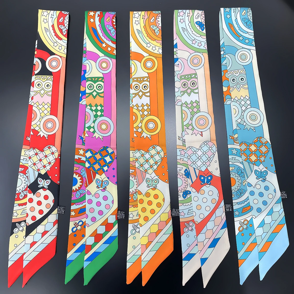 2023 Brand New Design Owl Scarf Women Luxury Silk Scarf Fashion Hair Headband Foulard Skinny Bag Scarves Neckerchief For Ladies
2023 Brand New Design Owl Scarf Women Luxury Silk Scarf Fashion Hair Headband Foulard Skinny Bag Scarves Neckerchief For Ladies