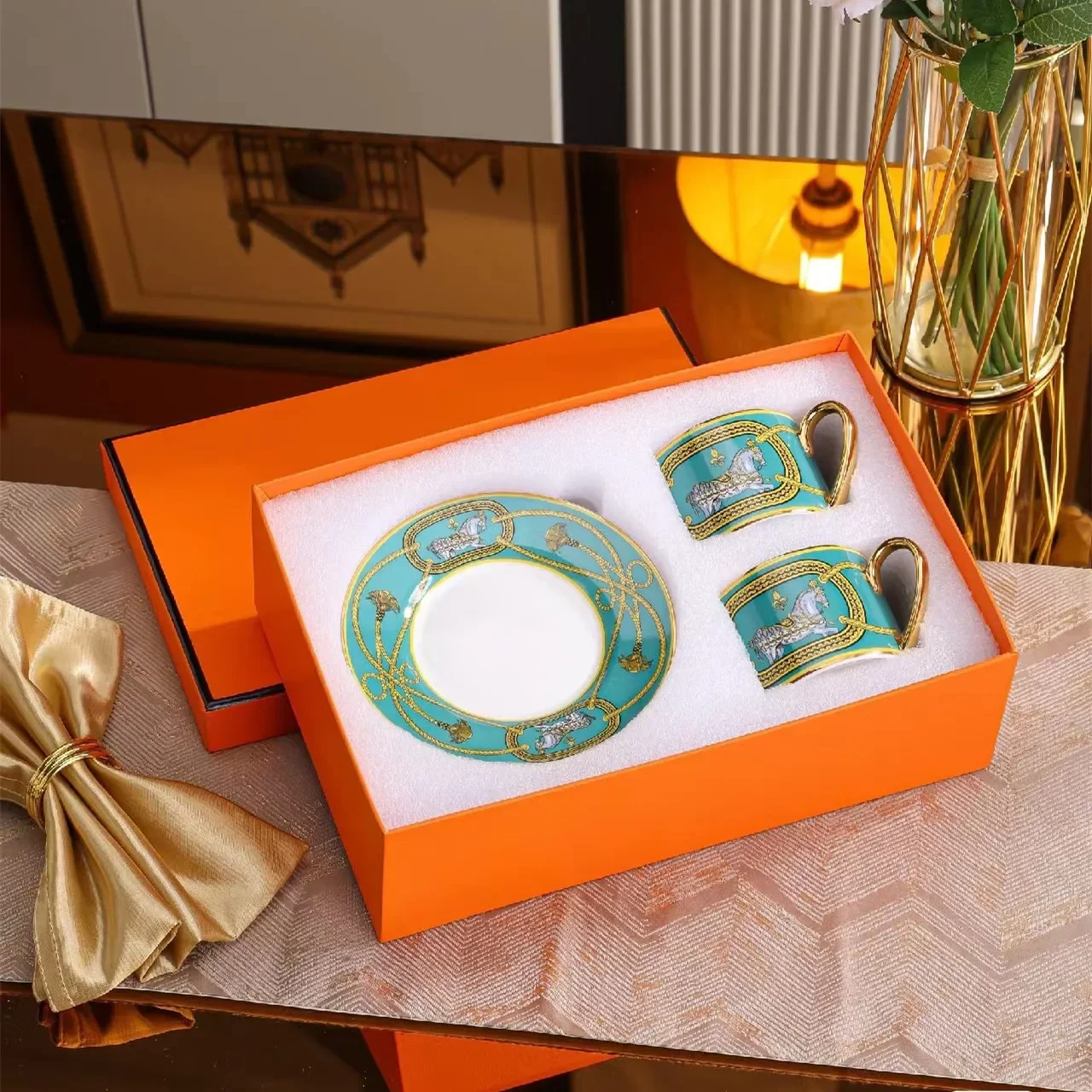 Elegant and fashionable bone china coffee cup with dish, popular home afternoon tea cup, coffee cup gift set
Elegant and fashionable bone china coffee cup with dish, popular home afternoon tea cup, coffee cup gift set