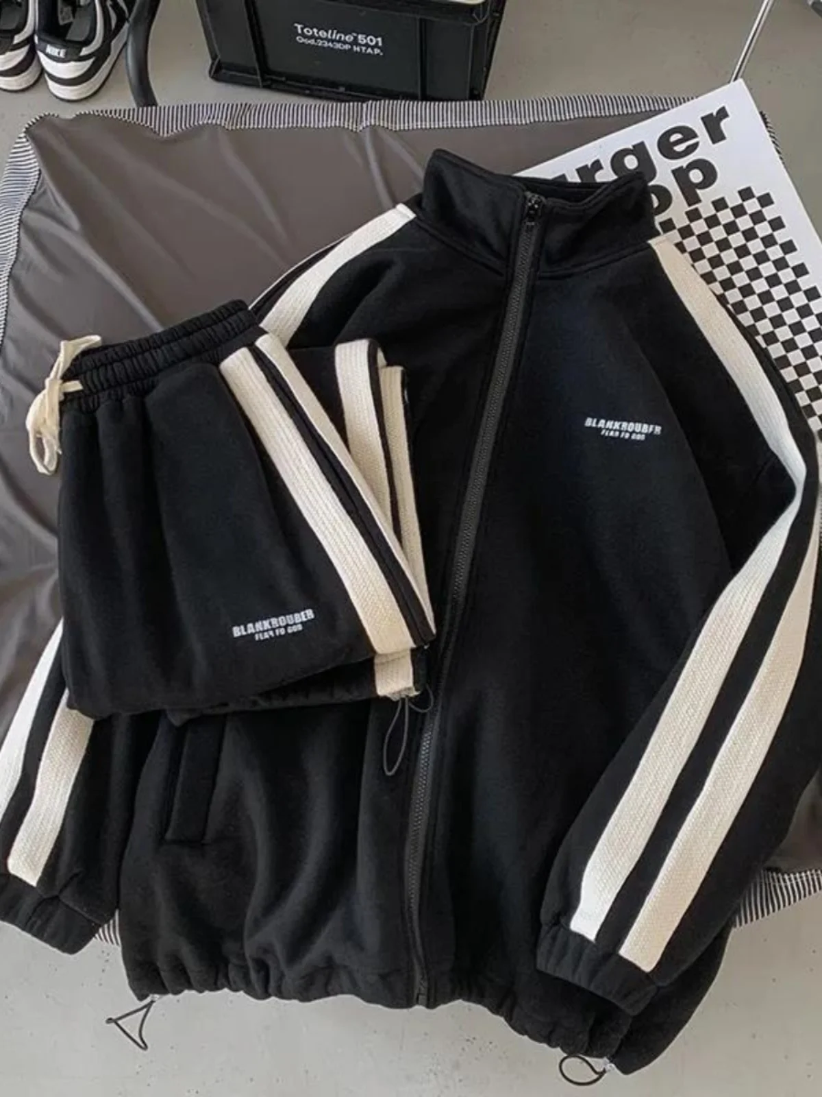 Men's Casual Sportswear Set Open Cardigan Sweatirt Long Sve Cotton Blend Fabric Youth Long Pants Autumn Winter New Arrival
Men's Casual Sportswear Set Open Cardigan Sweatirt Long Sve Cotton Blend Fabric Youth Long Pants Autumn Winter New Arrival