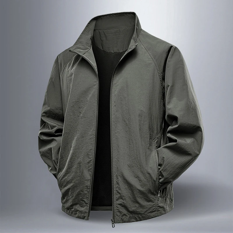 Nylon Fabric Workwear Jacket Men's Elastic Outdoor Coat Zipper Closure Long Sleeve Standard Fit Straight Hemline Casual Jacket
Nylon Fabric Workwear Jacket Men's Elastic Outdoor Coat Zipper Closure Long Sleeve Standard Fit Straight Hemline Casual Jacket