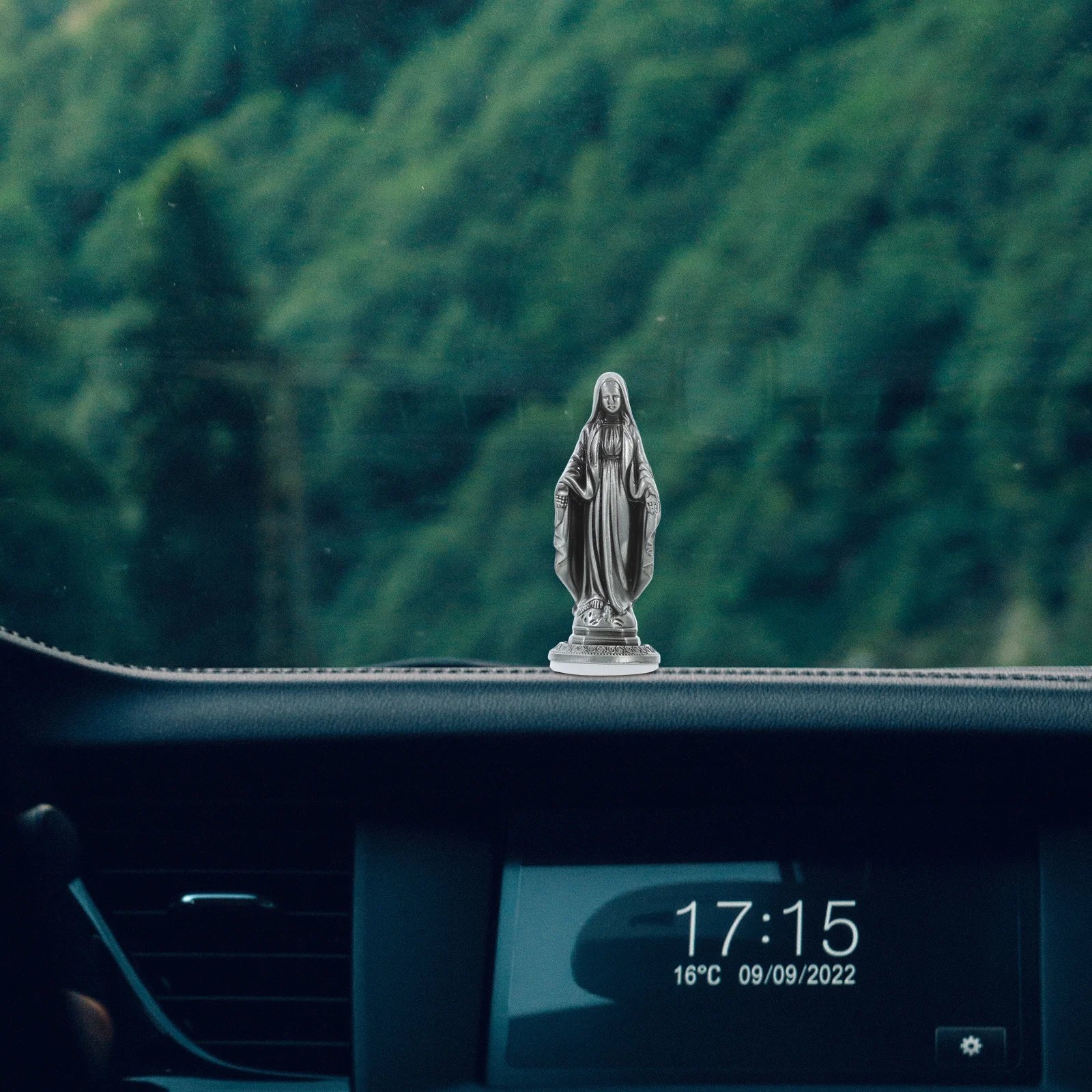 Virgin Statue Mini Zinc Alloy Crafts Home Decor Car Accessories Desktop Item Retro Decorations Vintage Art Piece
Virgin Statue Mini Zinc Alloy Crafts Home Decor Car Accessories Desktop Item Retro Decorations Vintage Art Piece