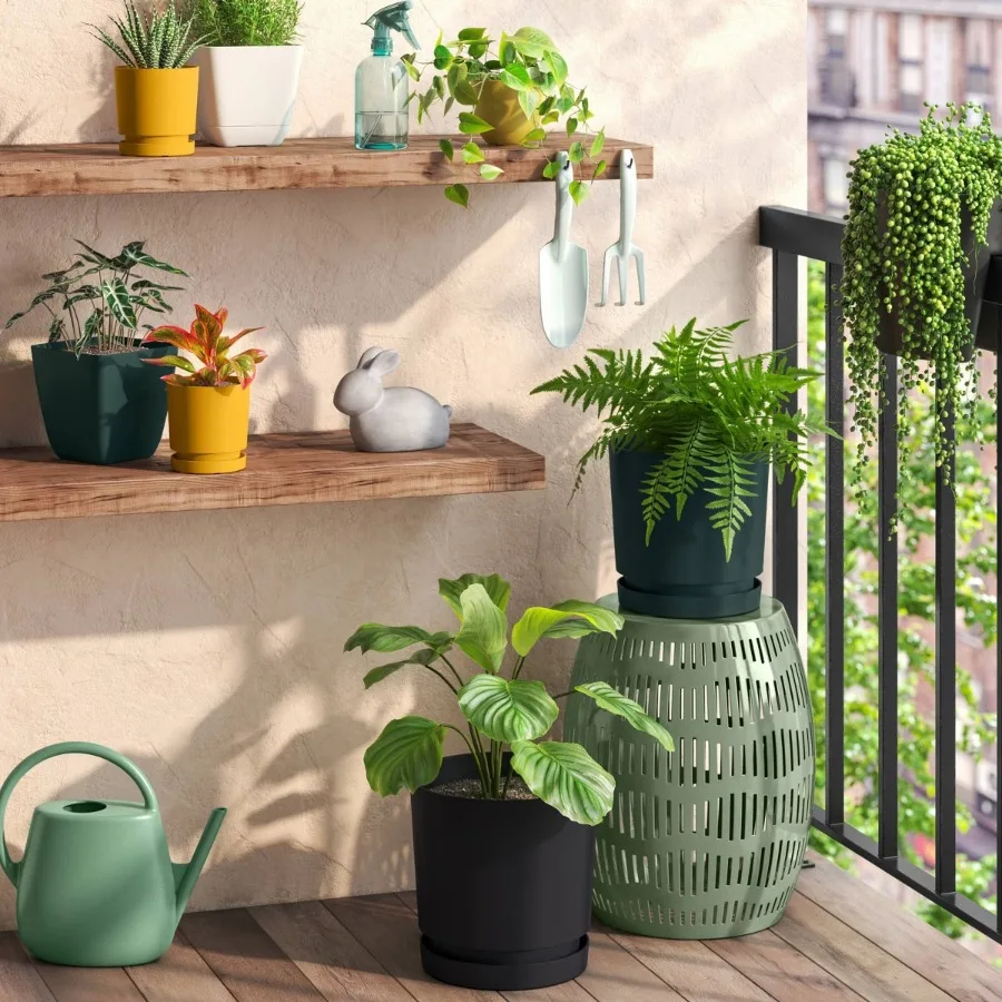 2pc Recycled Resin Indoor Outdoor Planter Pots Green 4"x4"x4"
2pc Recycled Resin Indoor Outdoor Planter Pots Green 4"x4"x4"