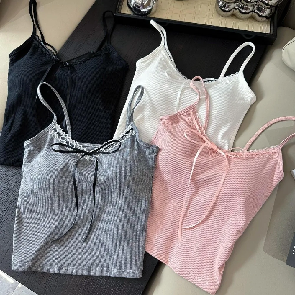 Fashion Sleeveless Slim Lace Crop Top Y2k Sweet Girl's Vest Top Solid Color Bottoming Shirt Camisole with Pads Lady
Fashion Sleeveless Slim Lace Crop Top Y2k Sweet Girl's Vest Top Solid Color Bottoming Shirt Camisole with Pads Lady