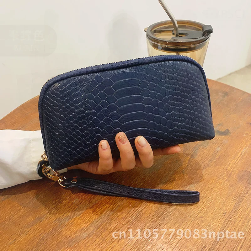 2025 New Crocodile-Print Leather Clutch Craft Leather Coin Purse
2025 New Crocodile-Print Leather Clutch Craft Leather Coin Purse