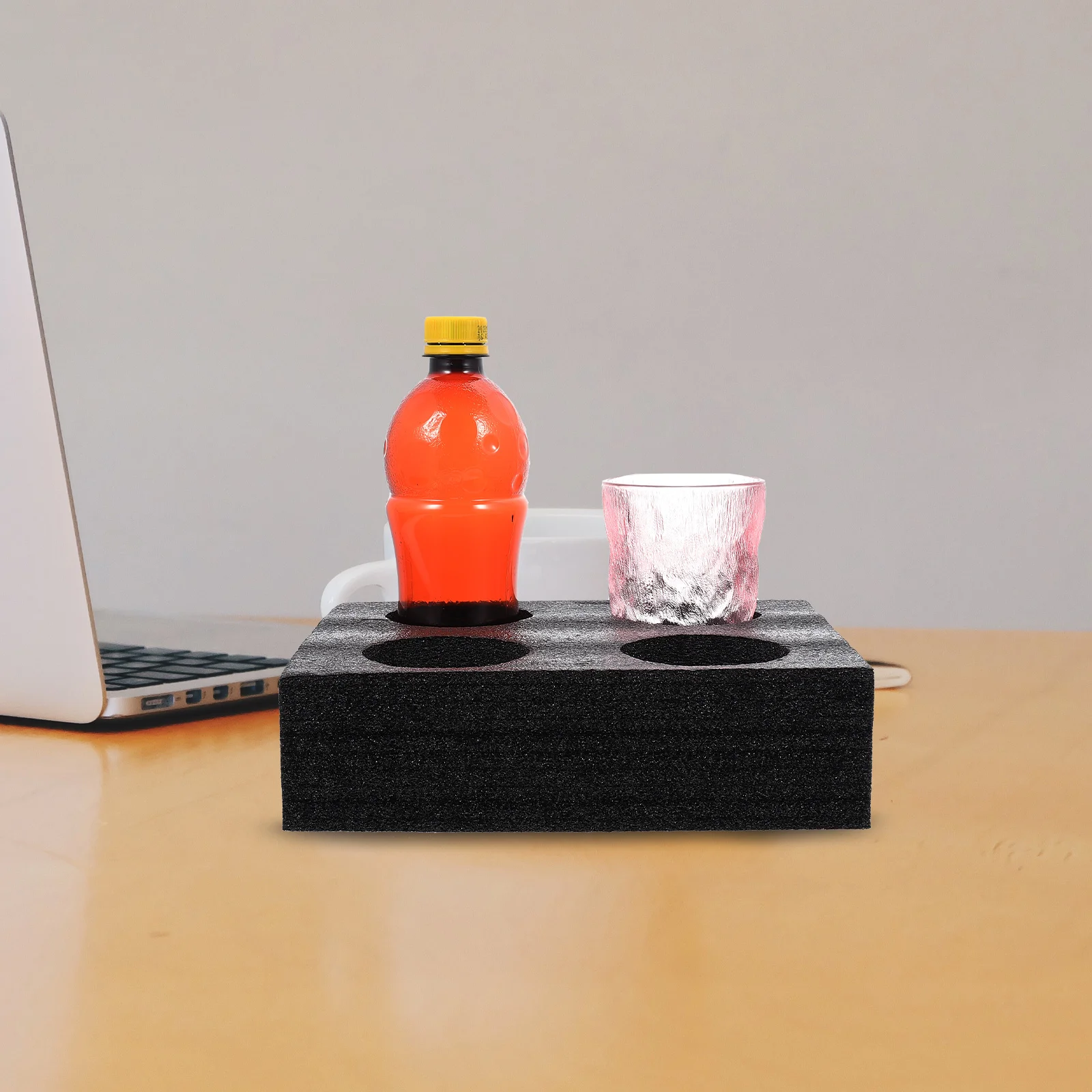 2pcs Black 4-Hole Cup Holder Thickened Non-Spill Hot Cold Beverage Takeout Carrier Tray Packing Box Drink Holder
2pcs Black 4-Hole Cup Holder Thickened Non-Spill Hot Cold Beverage Takeout Carrier Tray Packing Box Drink Holder