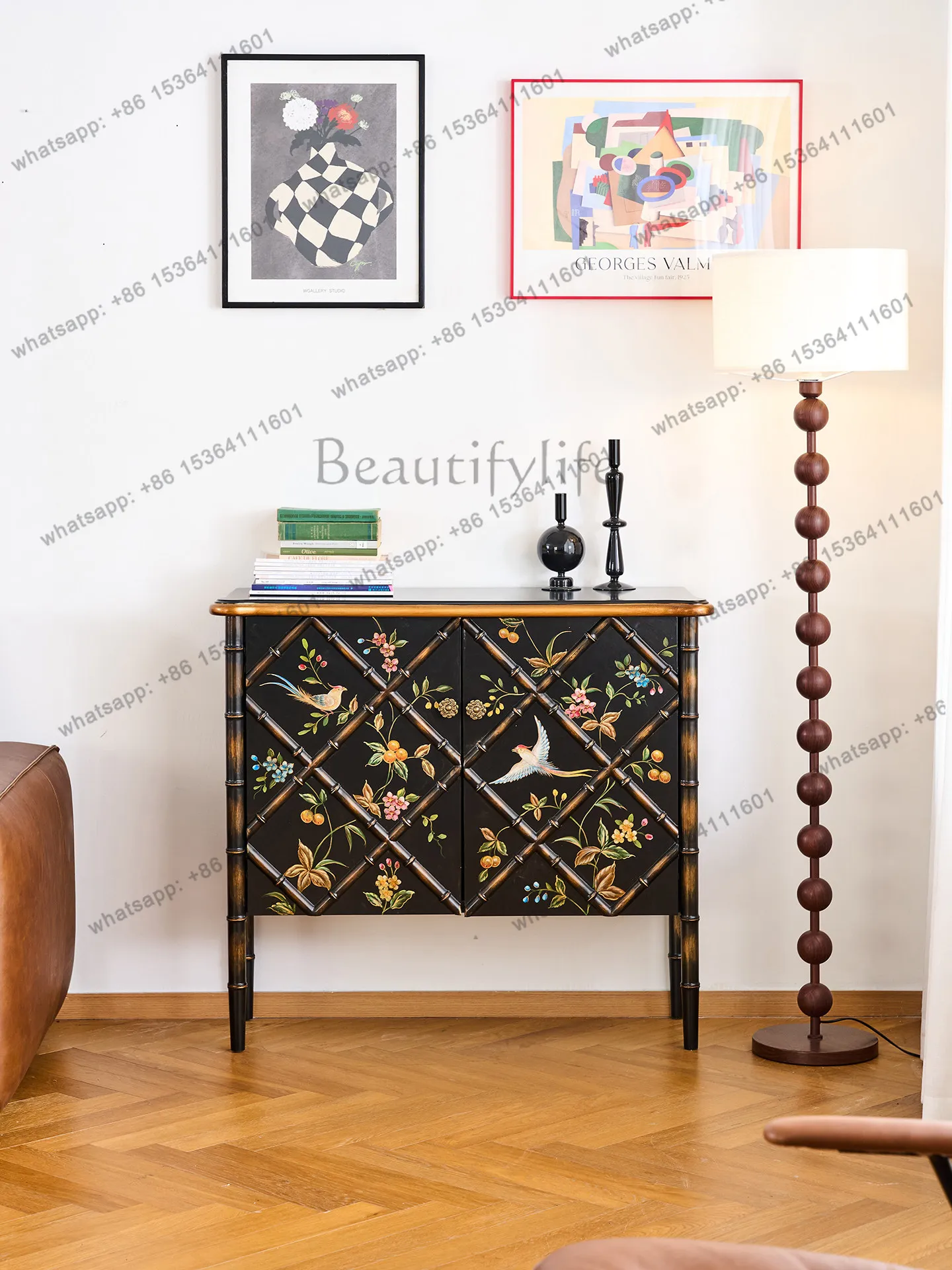 LX French hand-painted flower and bird medium antique solid wood double door locker American retro decorative cabinet
LX French hand-painted flower and bird medium antique solid wood double door locker American retro decorative cabinet