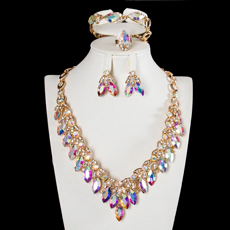 Cross-border e-commerce, gemstone necklace, earrings, four-piece dress, banquet, bridal temperament, women's exaggerated jewelry
Cross-border e-commerce, gemstone necklace, earrings, four-piece dress, banquet, bridal temperament, women's exaggerated jewelry