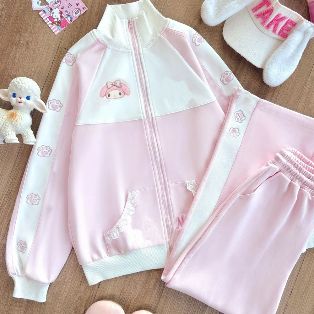 2Pcs Sanrio Anime My Melody Women's Zipper Sports Set Jacket Pants Cute Y2K Sweet Fashion Pink Casual Student Sports Street Wear
2Pcs Sanrio Anime My Melody Women's Zipper Sports Set Jacket Pants Cute Y2K Sweet Fashion Pink Casual Student Sports Street Wear