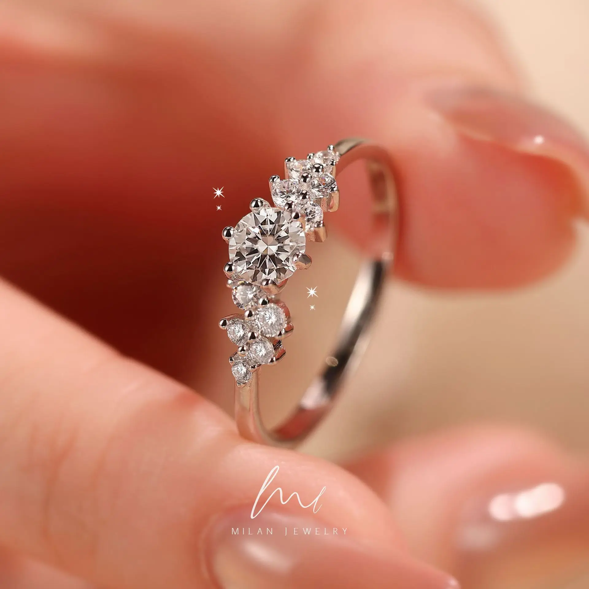 Luxury 18K Solid Platinum PT950 certifid1 carat Berlin love letter moissanite ring women's engagement ring
Luxury 18K Solid Platinum PT950 certifid1 carat Berlin love letter moissanite ring women's engagement ring