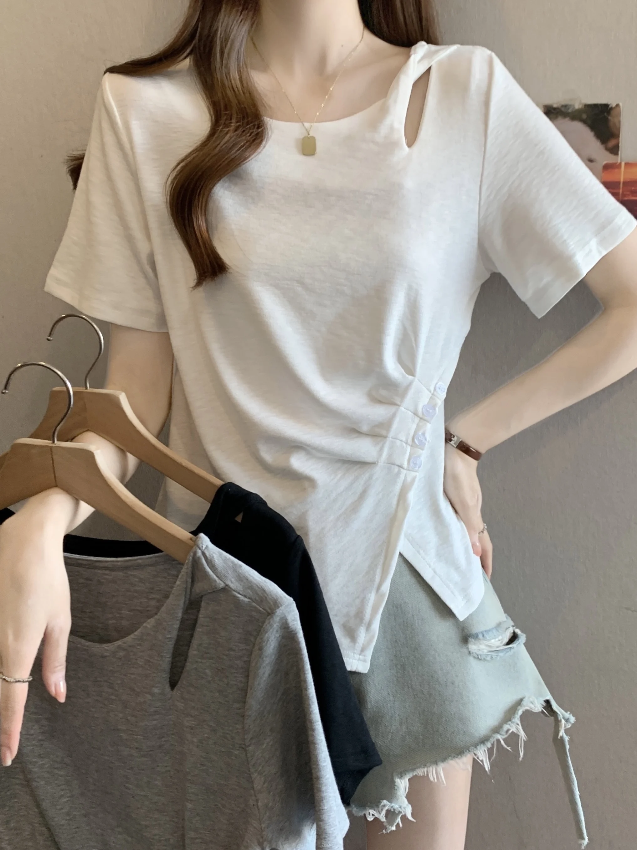 plus Size Casual Versatile Summer Short Sleeve T-Shirt Women round Neck Hollow out Slimming Short Sleeve Top Female Clothing
plus Size Casual Versatile Summer Short Sleeve T-Shirt Women round Neck Hollow out Slimming Short Sleeve Top Female Clothing