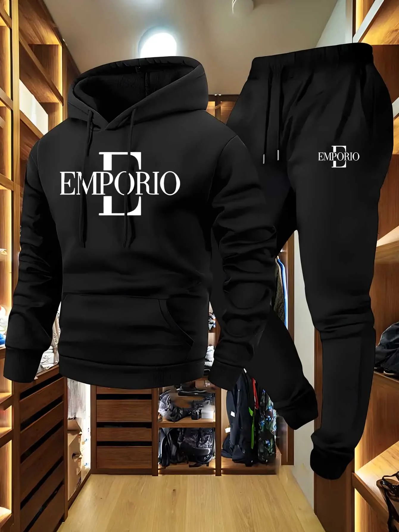 Модный мужской комплект с капюшоном из 2 предметов, высококачественная повседневная толстовка с принтом и спортивные штаны.
Модный мужской комплект с капюшоном из 2 предметов, высококачественная повседневная толстовка с принтом и спортивные штаны.