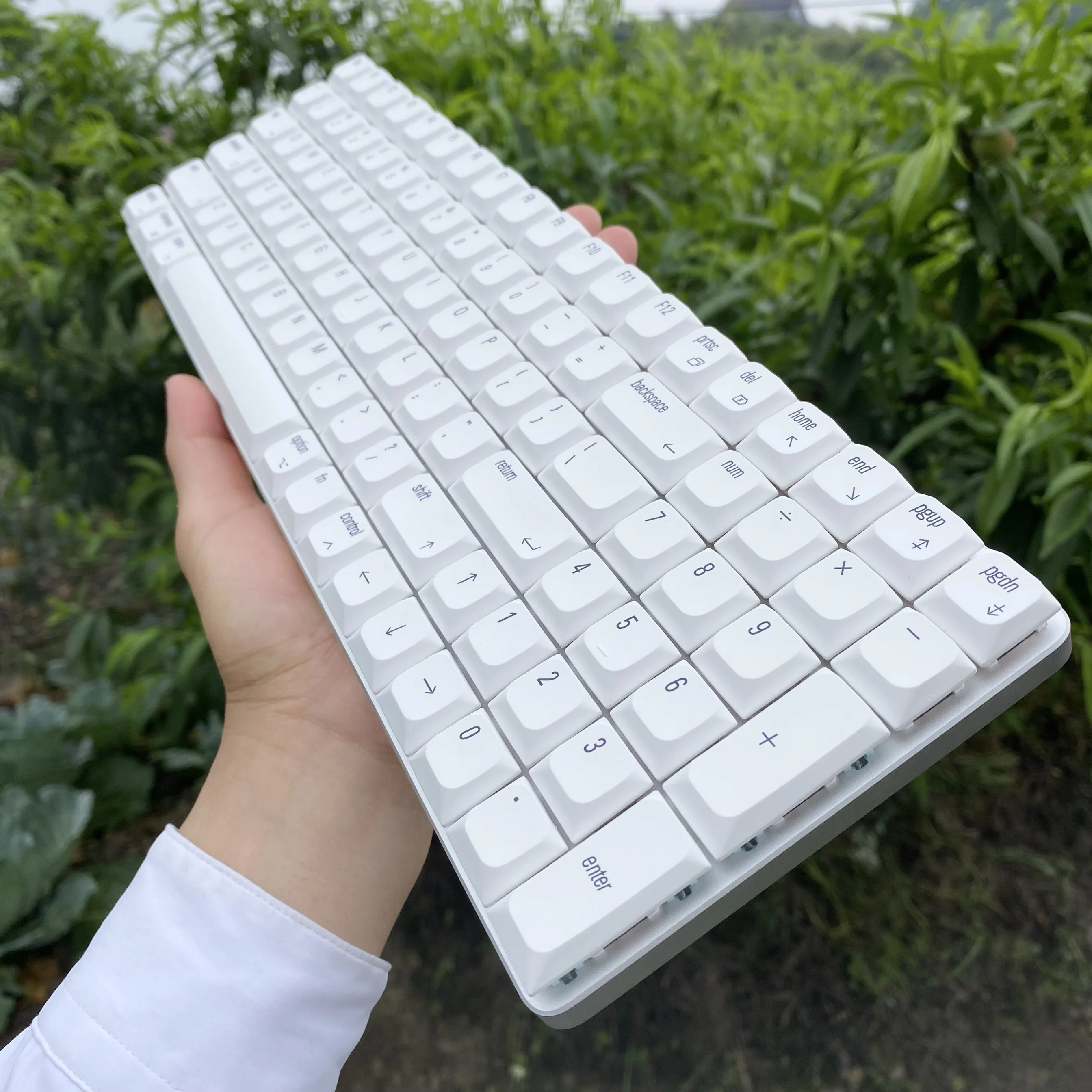 Mac Low Profile Apple Theme PBT Keycap Dye Sublimation Keycap 127 клавиш для механической клавиатуры 61/68/75/84/87/98/104/108
Mac Low Profile Apple Theme PBT Keycap Dye Sublimation Keycap 127 клавиш для механической клавиатуры 61/68/75/84/87/98/104/108