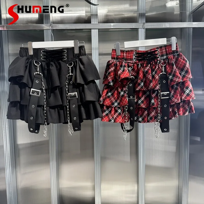 Japanese Harajuku Subculture Punk Short Skirt New Spring-summer Women Sweet Cool Fashion Gothic Red Plaid Skirt with Chain
Japanese Harajuku Subculture Punk Short Skirt New Spring-summer Women Sweet Cool Fashion Gothic Red Plaid Skirt with Chain