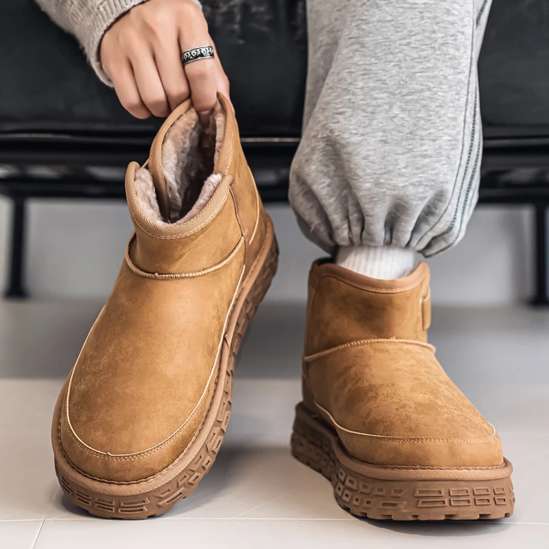Men's Winter Fleece Lined Snow Boots Warm Fur Integrated Bread Shoe Anti-Cold Cotton Shoes for below 40 Degrees Freeze
Men's Winter Fleece Lined Snow Boots Warm Fur Integrated Bread Shoe Anti-Cold Cotton Shoes for below 40 Degrees Freeze