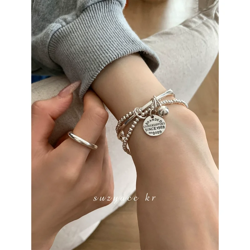 Korean style eco-friendly copper bracelet simple design small pendant women fashion three-layer exquisite non-fading jewelry
Korean style eco-friendly copper bracelet simple design small pendant women fashion three-layer exquisite non-fading jewelry