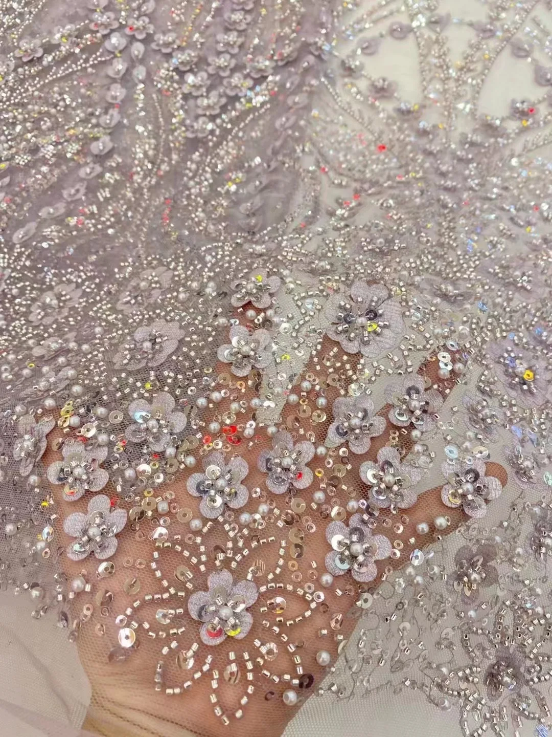 Luxury Elegant 5 Yards Small Floral African Heavy Beads Sequin Nigerian Gorgeous Sequins Mesh Lace Fabric For Wedding Dresses
Luxury Elegant 5 Yards Small Floral African Heavy Beads Sequin Nigerian Gorgeous Sequins Mesh Lace Fabric For Wedding Dresses