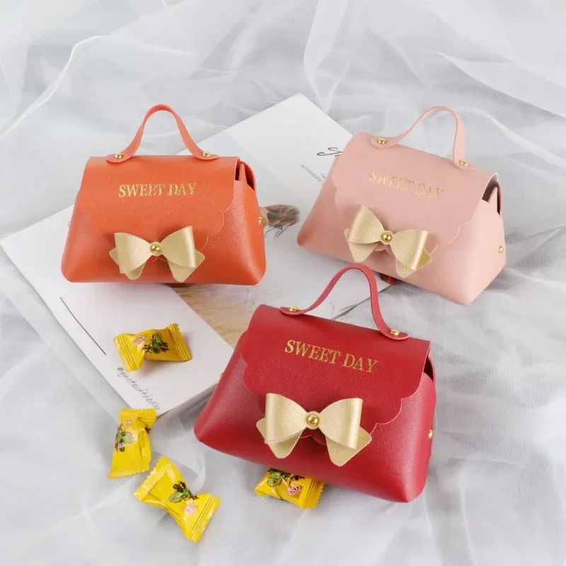 1 PCS Leather Pink Gift Bags Red Packaging Bucket Wedding Favour Bag with Handle for Guest Mini Handbag Candy Box
1 PCS Leather Pink Gift Bags Red Packaging Bucket Wedding Favour Bag with Handle for Guest Mini Handbag Candy Box