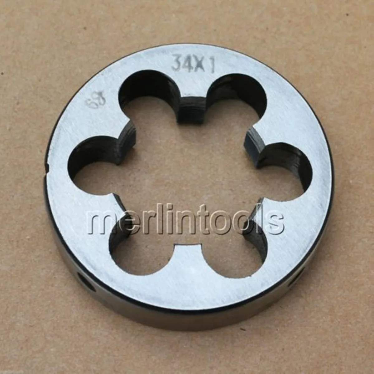 M34 x 0.75 1.0 1.25 1.5 2.0mm Right hand Thread Die M34x1.0 1.5 2.0 2.5mm Left Hand Die
M34 x 0.75 1.0 1.25 1.5 2.0mm Right hand Thread Die M34x1.0 1.5 2.0 2.5mm Left Hand Die