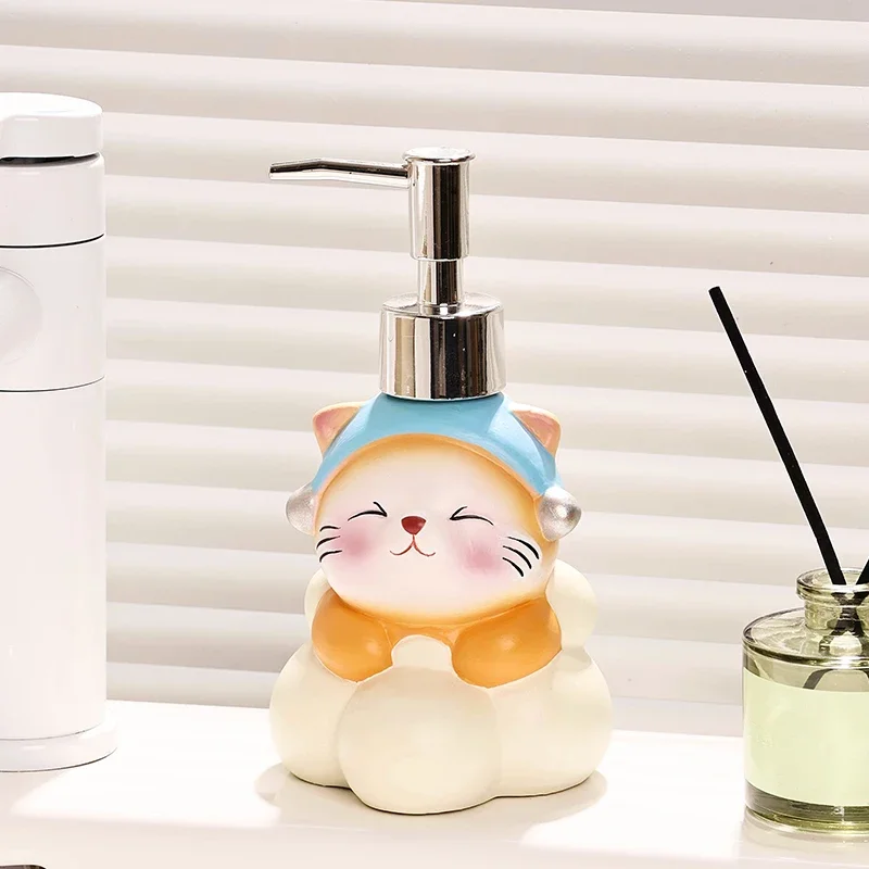 Soap dispenser Pearl cat hand sanitizer bottle Cute cartoon press bottle Body wash detergent lotion bottle shampoo dispenser
Soap dispenser Pearl cat hand sanitizer bottle Cute cartoon press bottle Body wash detergent lotion bottle shampoo dispenser