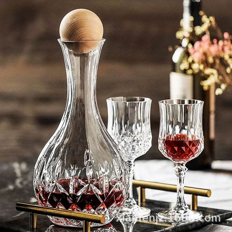 Хрустальная стеклянная бутылка, графин для водки, бутылка виски, контейнеры для вина и пива, стеклянная чашка, инструменты для домашнего бара, украшение с крышкой 
Хрустальная стеклянная бутылка, графин для водки, бутылка виски, контейнеры для вина и пива, стеклянная чашка, инструменты для домашнего бара, украшение с крышкой