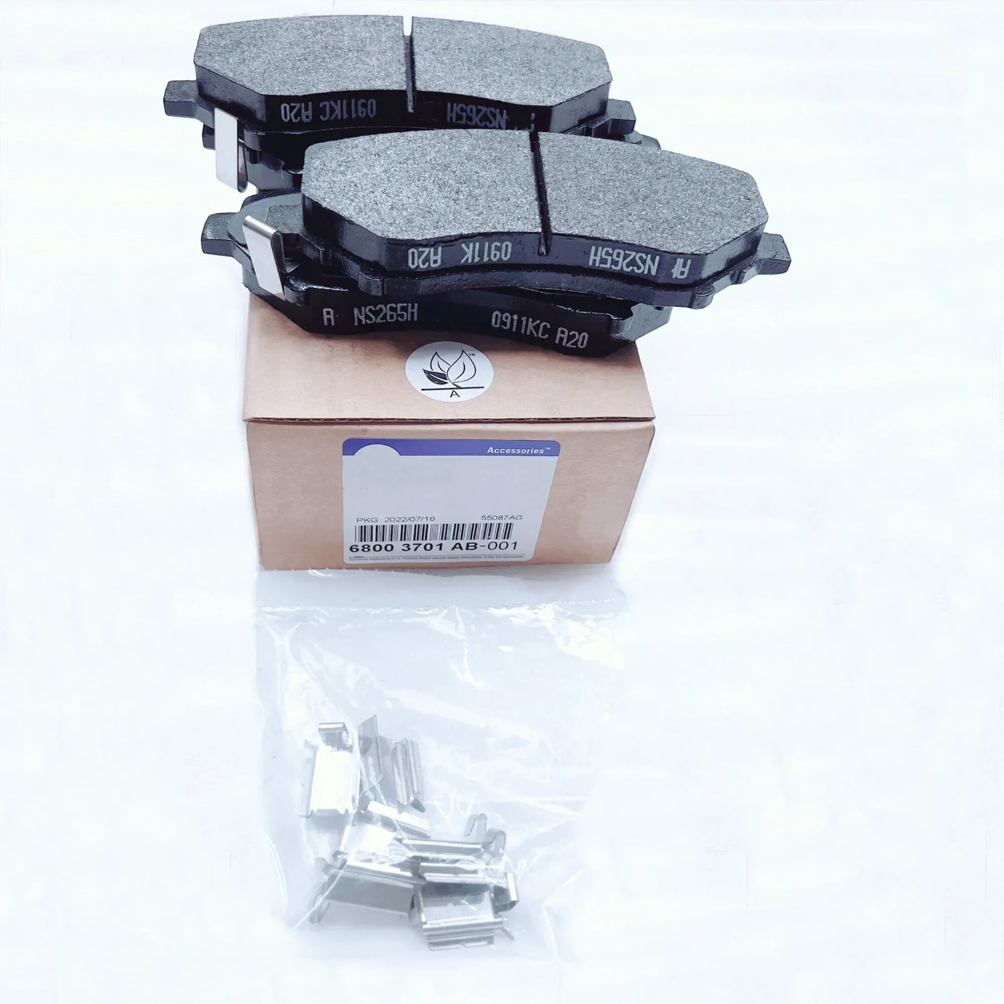 WAP01 Front Disc Brake Pad Kit (With Card Front Brake pad) 68003701AA,68258391AA,For:WranglerJK, Nitro, Trip,JC, 2007-2019
WAP01 Front Disc Brake Pad Kit (With Card Front Brake pad) 68003701AA,68258391AA,For:WranglerJK, Nitro, Trip,JC, 2007-2019