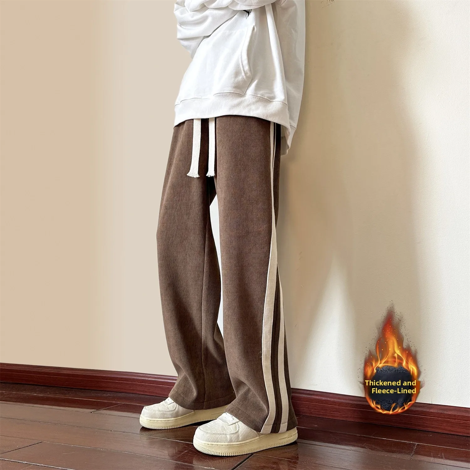 Men's Winter Thiened Fce Lined American Sle Wide Leg Straight Cut Sports Pants Corduroy Casual Trousers Youth Faion
Men's Winter Thiened Fce Lined American Sle Wide Leg Straight Cut Sports Pants Corduroy Casual Trousers Youth Faion