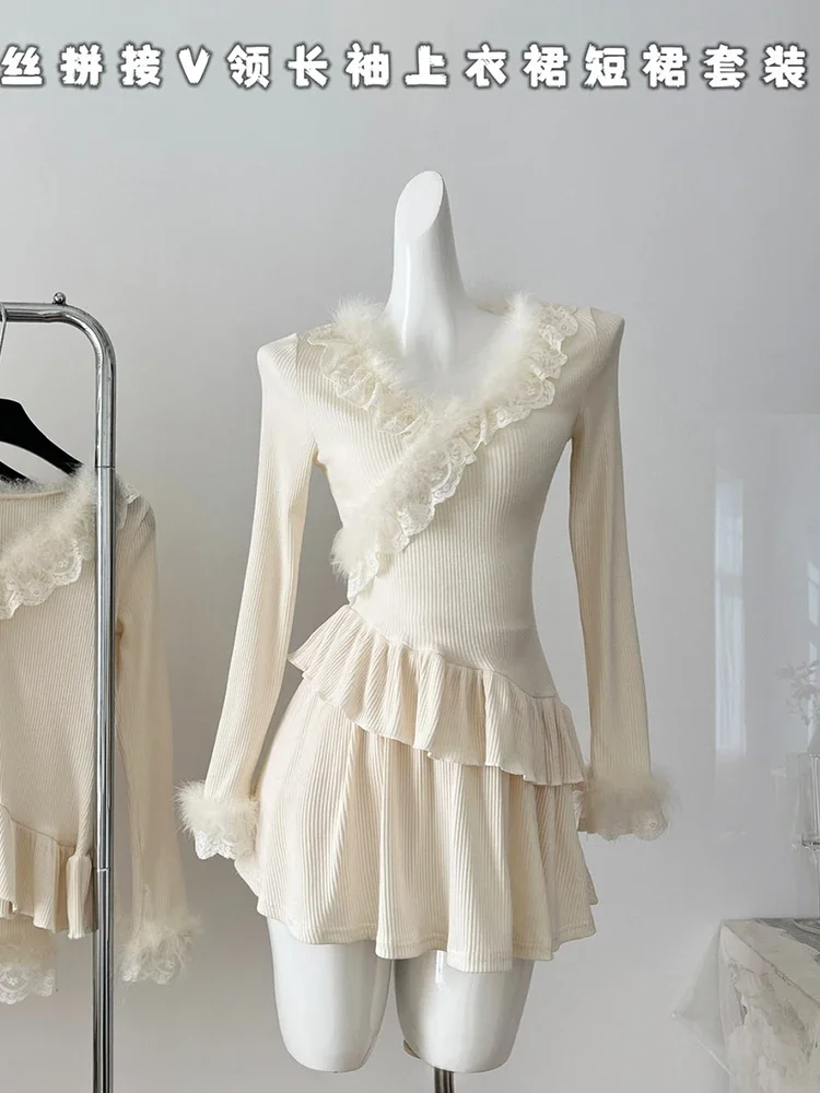 Осенне-зимняя женская корейская мода, винтажная вязаная одежда Mori Girl Shoujo Aesthetic 2000-х годов, комплект из 2 предметов: топ с длинными рукавами + мини-юбки
Осенне-зимняя женская корейская мода, винтажная вязаная одежда Mori Girl Shoujo Aesthetic 2000-х годов, комплект из 2 предметов: топ с длинными рукавами + мини-юбки