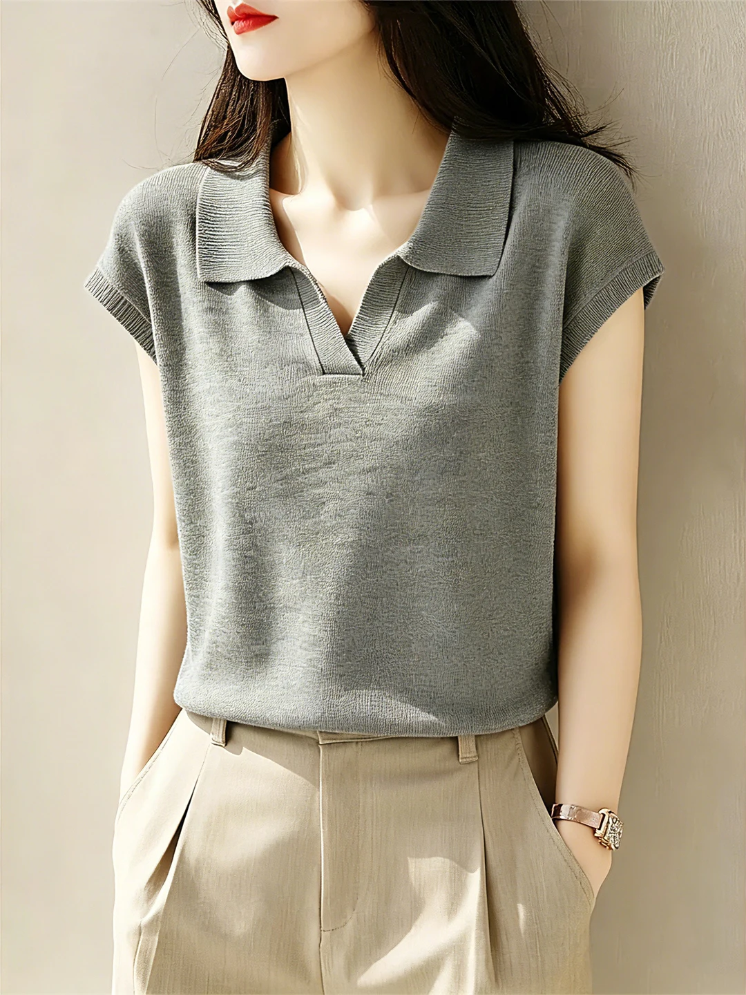 Simple Ice Silk Knitted Short Sleeve Pullover Pure Color Summer Casual Top Elegant Daily Small Shirt Korean Style Straight Cut
Simple Ice Silk Knitted Short Sleeve Pullover Pure Color Summer Casual Top Elegant Daily Small Shirt Korean Style Straight Cut