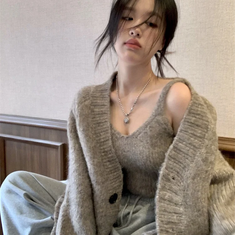 Women's Knit Cardigan Set Lounge-Ready Open Front Sleeveless Vest Feathery-Soft Coordinated Fall Winter Everyday Outfit
Women's Knit Cardigan Set Lounge-Ready Open Front Sleeveless Vest Feathery-Soft Coordinated Fall Winter Everyday Outfit