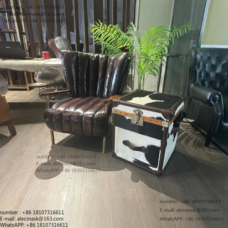 Medieval style Internet celebrity cigar chair High-end villa coffee chair Solid wood armrest with tray leather sofa
Medieval style Internet celebrity cigar chair High-end villa coffee chair Solid wood armrest with tray leather sofa