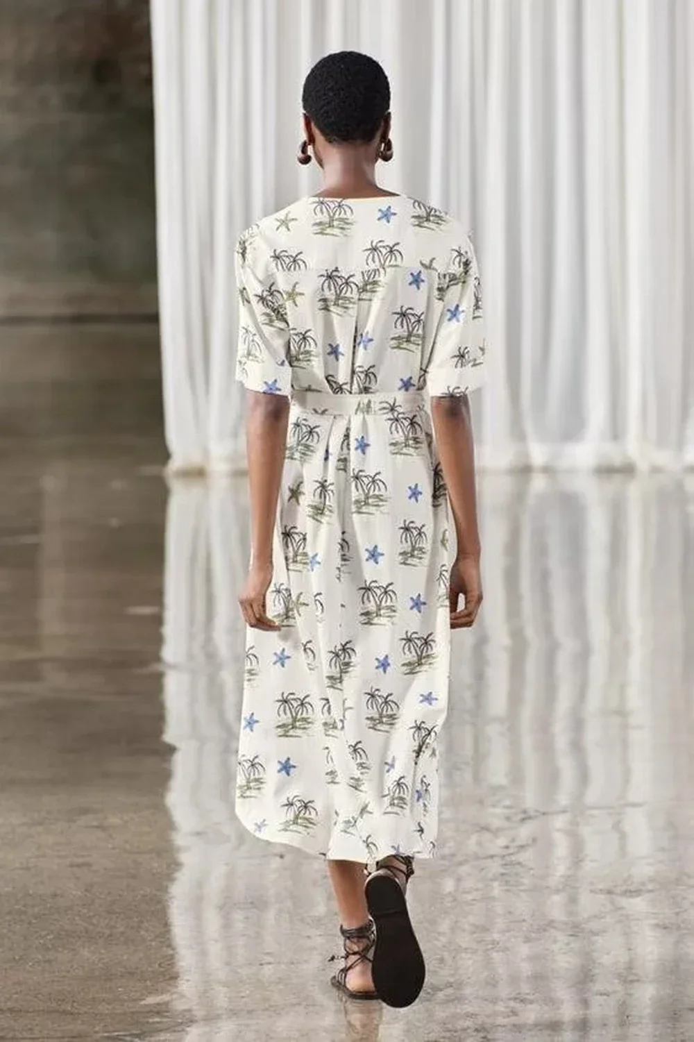 2024 Women's Printed Short-Sleeve V-Neck Midi Dress Dresses Womens Long Formal Elegant Evening Summer Sexy New
2024 Women's Printed Short-Sleeve V-Neck Midi Dress Dresses Womens Long Formal Elegant Evening Summer Sexy New