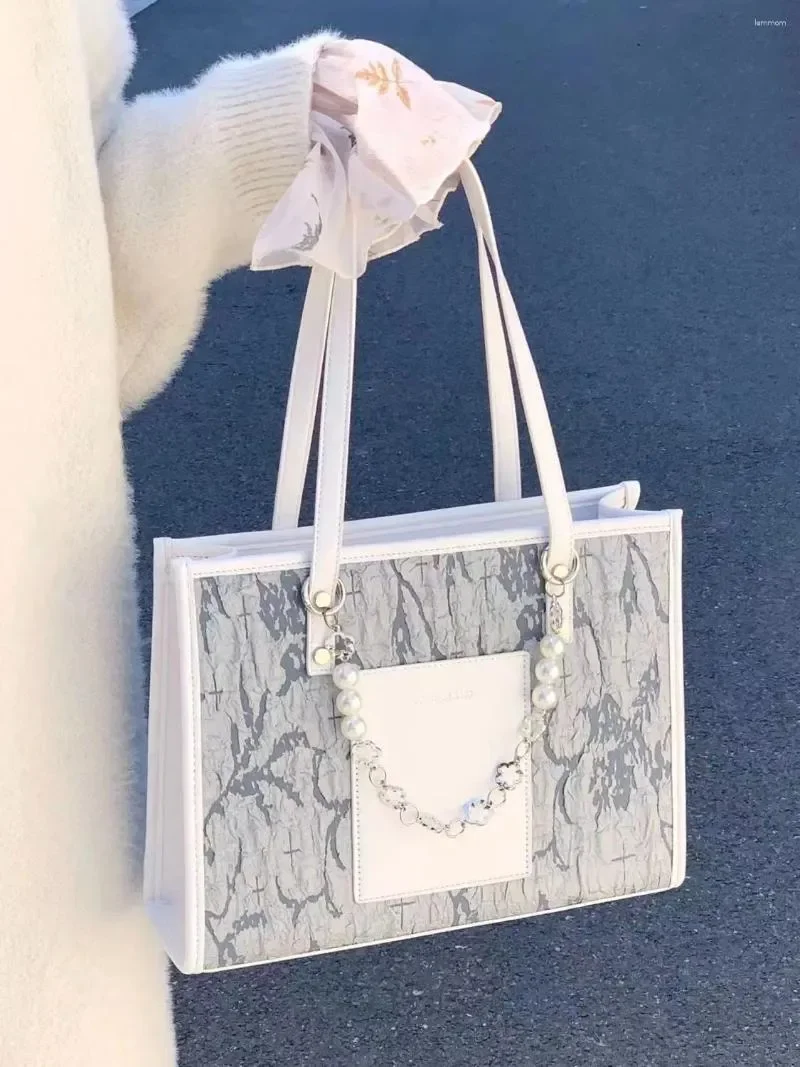 Evening Bags Fashion Design Pearl Beaded Ladies Shoulder Bag Sweet Cute Printed Women's Square Tote Shopping Pu Leather Female Handbags
Evening Bags Fashion Design Pearl Beaded Ladies Shoulder Bag Sweet Cute Printed Women's Square Tote Shopping Pu Leather Female Handbags