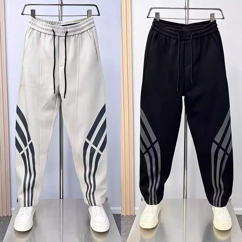 American Harajuku High Street Sweatpants Jogger 2025 Fall New Men's Casual Pants Loose Trousers Fashionable Men's Clothing
American Harajuku High Street Sweatpants Jogger 2025 Fall New Men's Casual Pants Loose Trousers Fashionable Men's Clothing