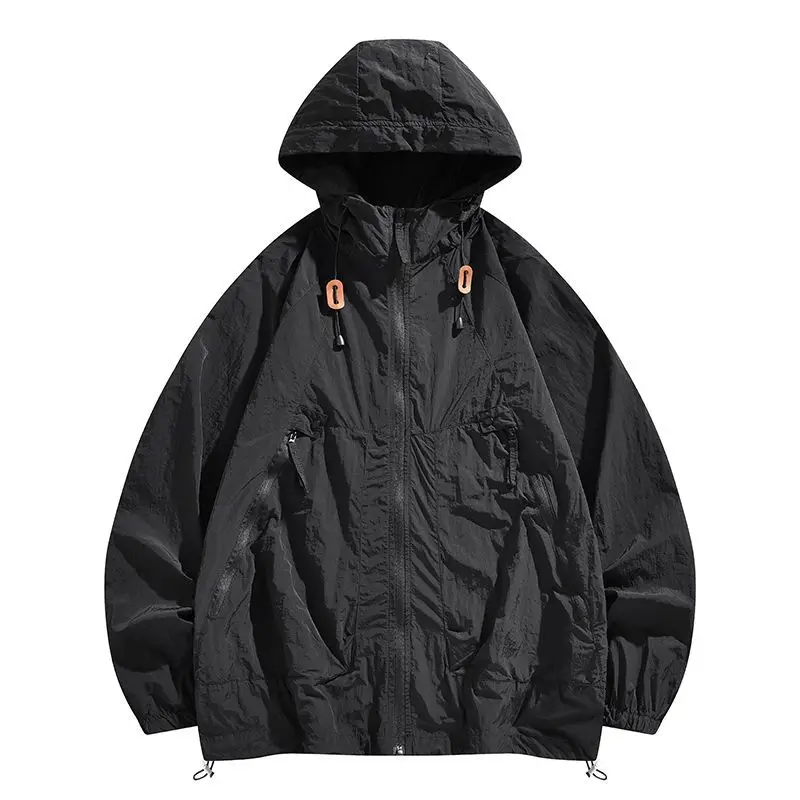 2026New Ice Silk Sun Protection Clothing Coat Female Summer New Couple Hooded Jacket Light Outwear Ladies Breathable UV Overwear
2026New Ice Silk Sun Protection Clothing Coat Female Summer New Couple Hooded Jacket Light Outwear Ladies Breathable UV Overwear