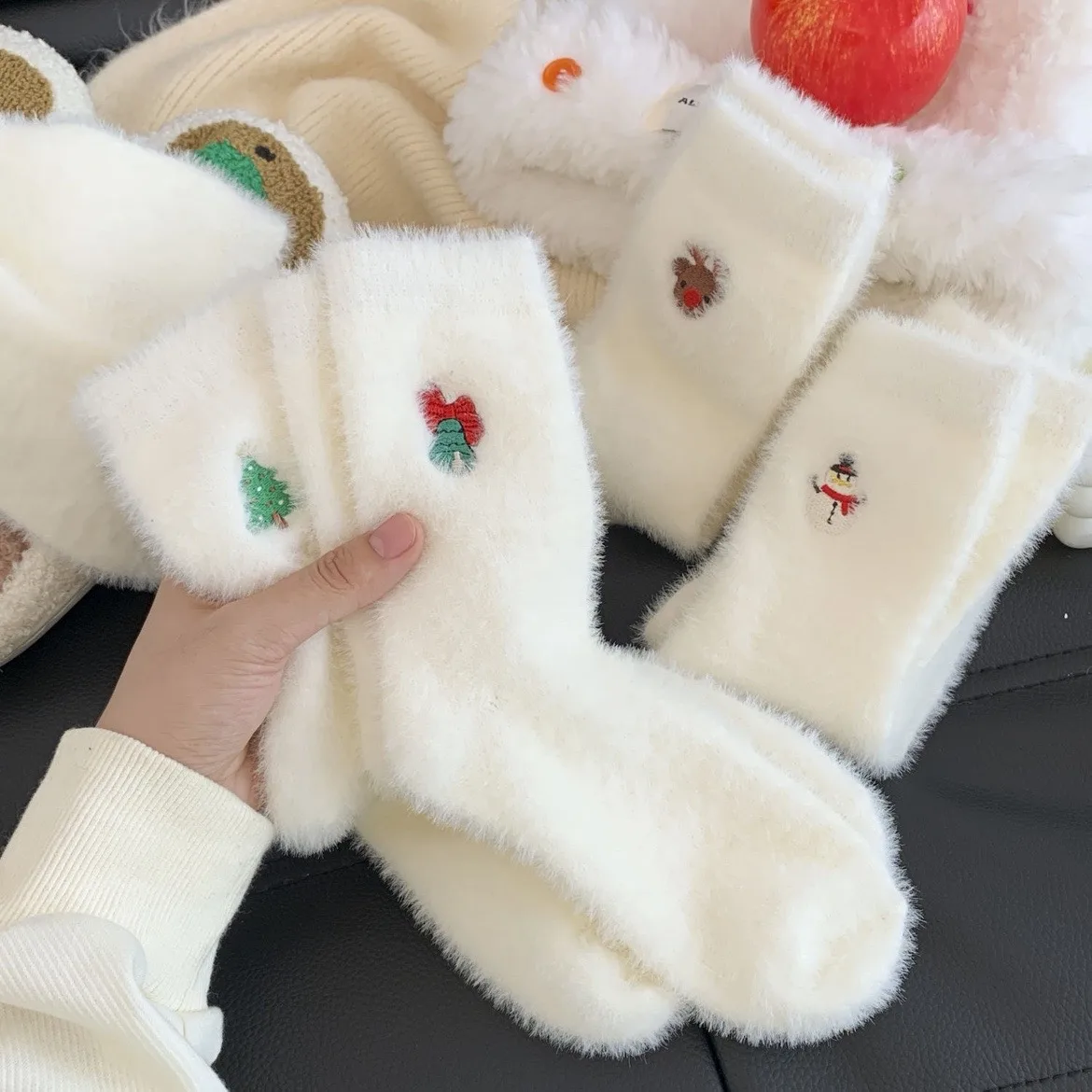 Christmas Mink Velvet Socks Women | Soft Fleece Plush Warm | Kawaii Y2K Furry Thermal Tube Boot Socks | Home Sleep
Christmas Mink Velvet Socks Women | Soft Fleece Plush Warm | Kawaii Y2K Furry Thermal Tube Boot Socks | Home Sleep