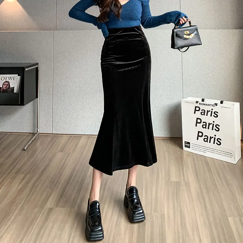 Women 2024 Autumn Winter New Fashion Golden Velvet Fishtail Skirt Female High Waist Long Ladies Slim Package Hip Skirts Q971
Women 2024 Autumn Winter New Fashion Golden Velvet Fishtail Skirt Female High Waist Long Ladies Slim Package Hip Skirts Q971