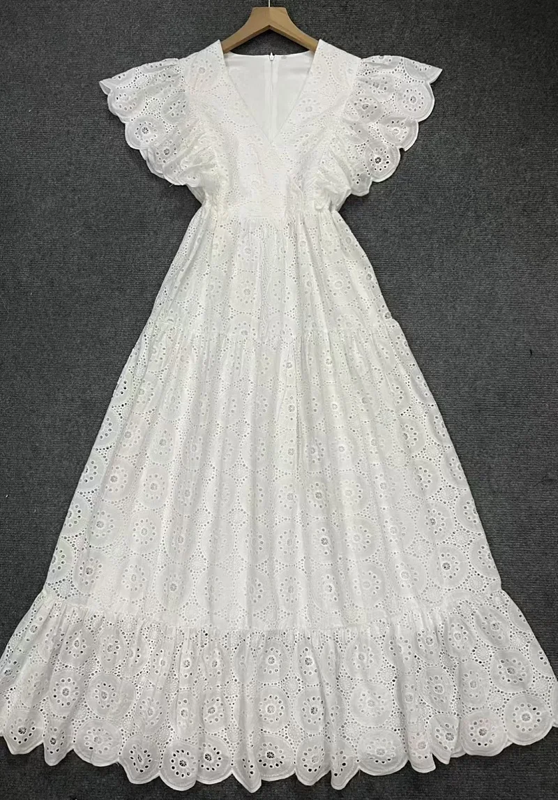 New 2025 Summer Long Dress High Quality Women V-Neck Allover Flower Embroidery Butterfly Sleeve Long Pink White Maxi Dress XXL
New 2025 Summer Long Dress High Quality Women V-Neck Allover Flower Embroidery Butterfly Sleeve Long Pink White Maxi Dress XXL