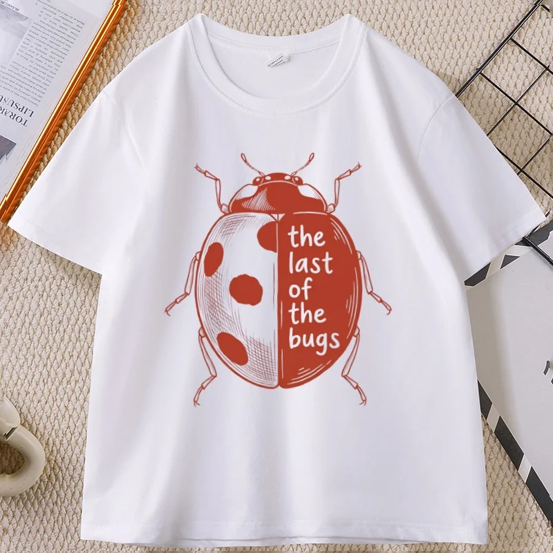 Last of The Bugs Graphic T-Shirt Folk Music Concert Tee Shirt Cotton Short Sleeve Printed Tshirt Clothing Streetwear Unisex
Last of The Bugs Graphic T-Shirt Folk Music Concert Tee Shirt Cotton Short Sleeve Printed Tshirt Clothing Streetwear Unisex