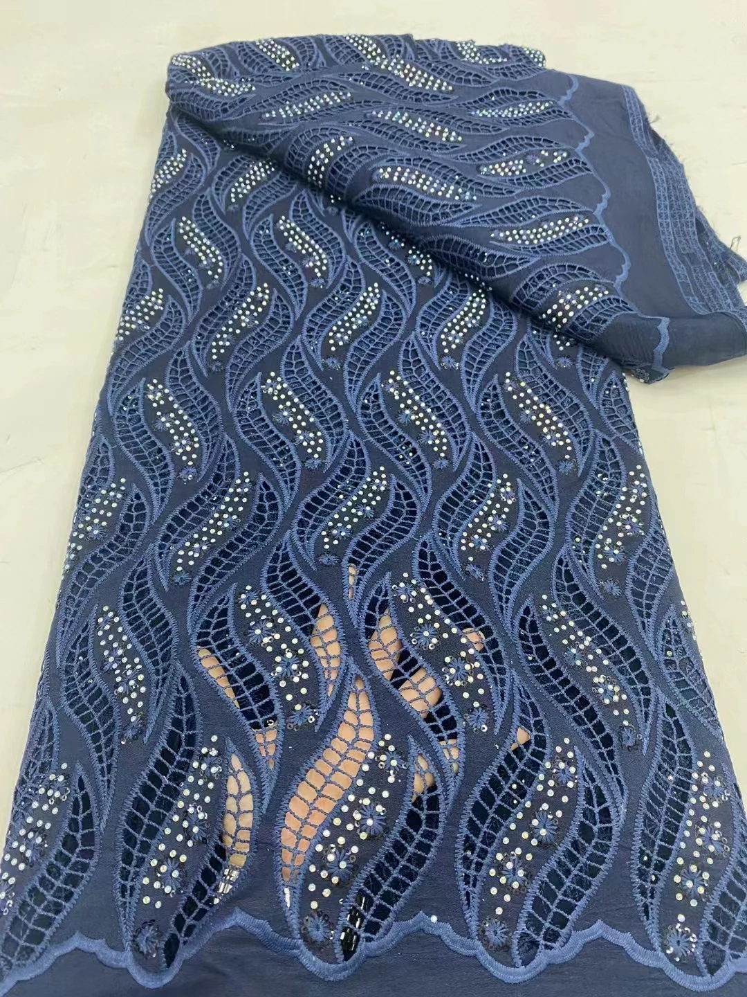Elegant French Embroidery Net Lace Fabric 2024 Luxury African Nigerian Milk Silk Cord Tulle Fabric For Wedding Dress 5 yards
Elegant French Embroidery Net Lace Fabric 2024 Luxury African Nigerian Milk Silk Cord Tulle Fabric For Wedding Dress 5 yards