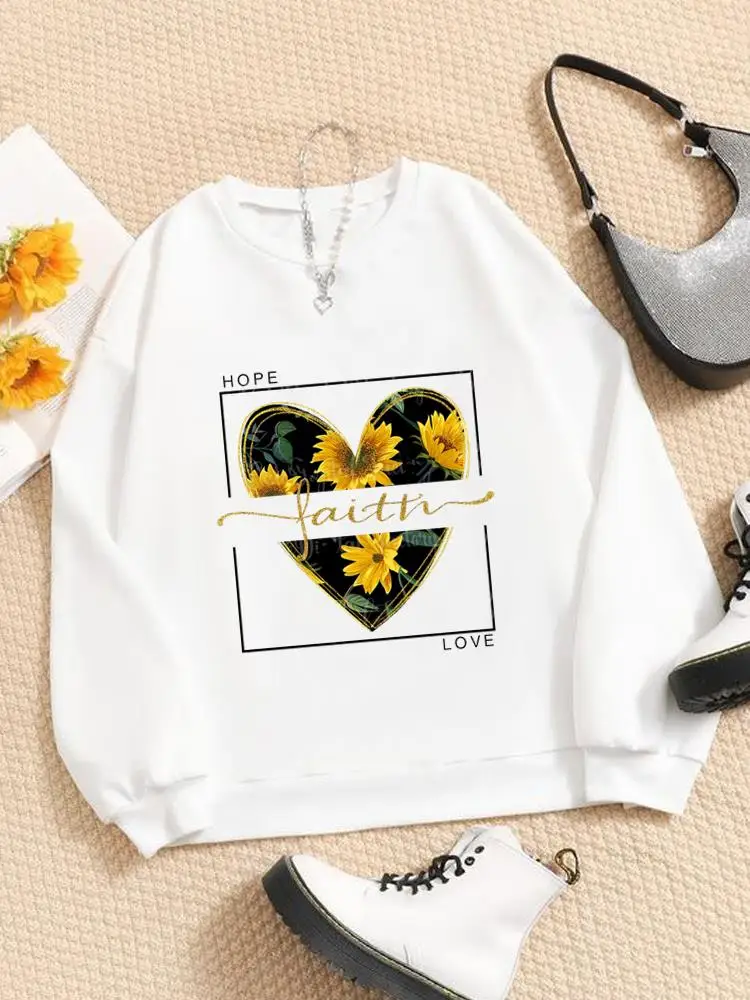 Clothing Lady Long Sleeve Winter Fashion Casual Women Love Heart Flower Floral Print Fleece Pullovers Graphic Sweatshirts
Clothing Lady Long Sleeve Winter Fashion Casual Women Love Heart Flower Floral Print Fleece Pullovers Graphic Sweatshirts