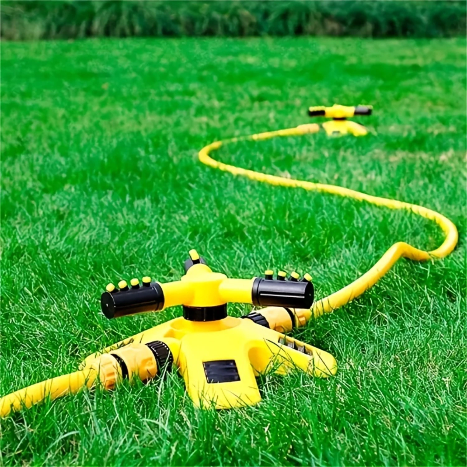 Set Easy-to-Install Automatic Lawn Sprinkler with 3-Arm Rotation, Wide Coverage & Irrigation, Ideal for Garden Watering & Roof C
Set Easy-to-Install Automatic Lawn Sprinkler with 3-Arm Rotation, Wide Coverage & Irrigation, Ideal for Garden Watering & Roof C