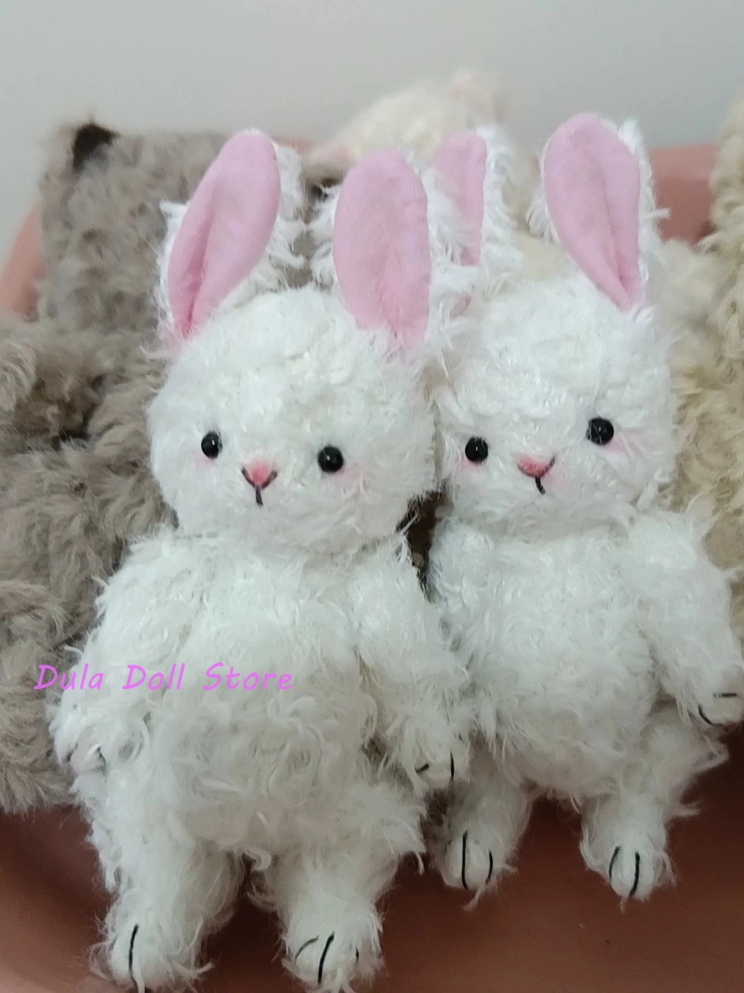 Кукла-кролик Dula 2026 года, с пятью подвижными суставами, для кукол Blythe ob24 ob22 (высота около 10 см)
Кукла-кролик Dula 2026 года, с пятью подвижными суставами, для кукол Blythe ob24 ob22 (высота около 10 см)